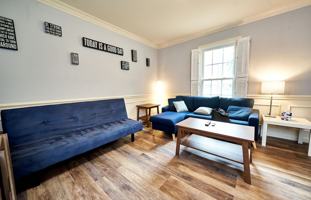 featured image of 5917 Grosner Pl