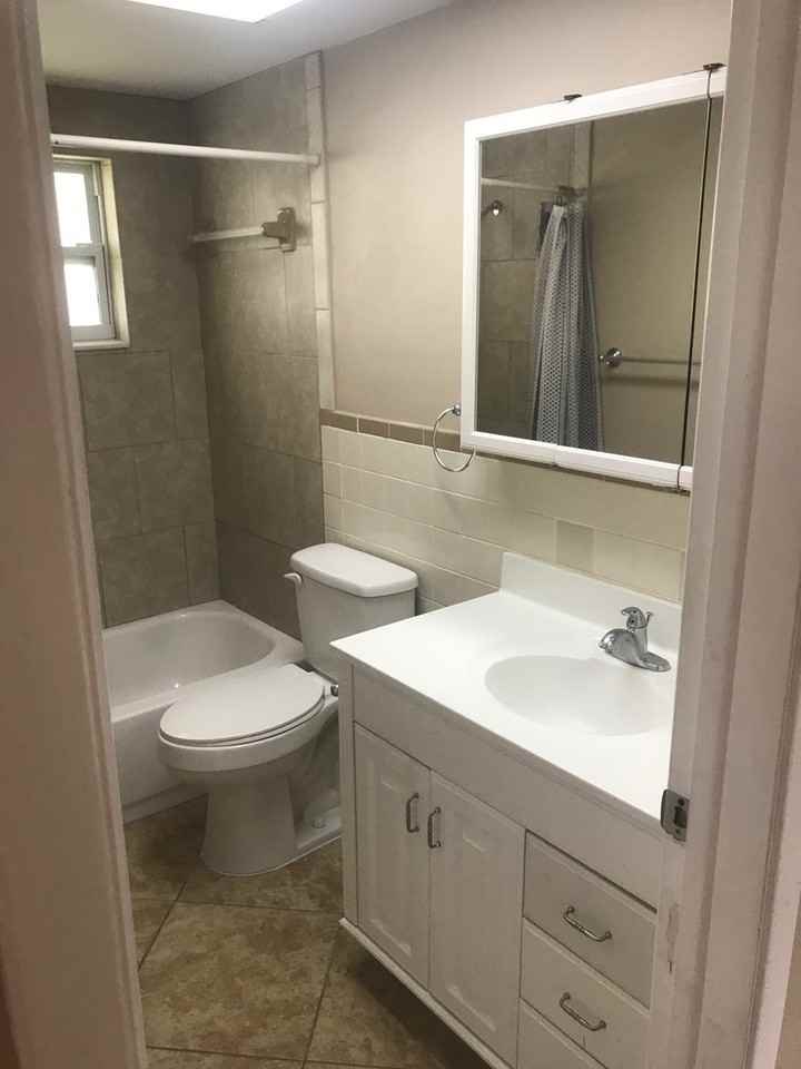 5906 Elkhorn Blvd - Photo 7 of 13