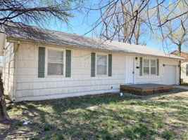 featured image of 19 Sunset Dr