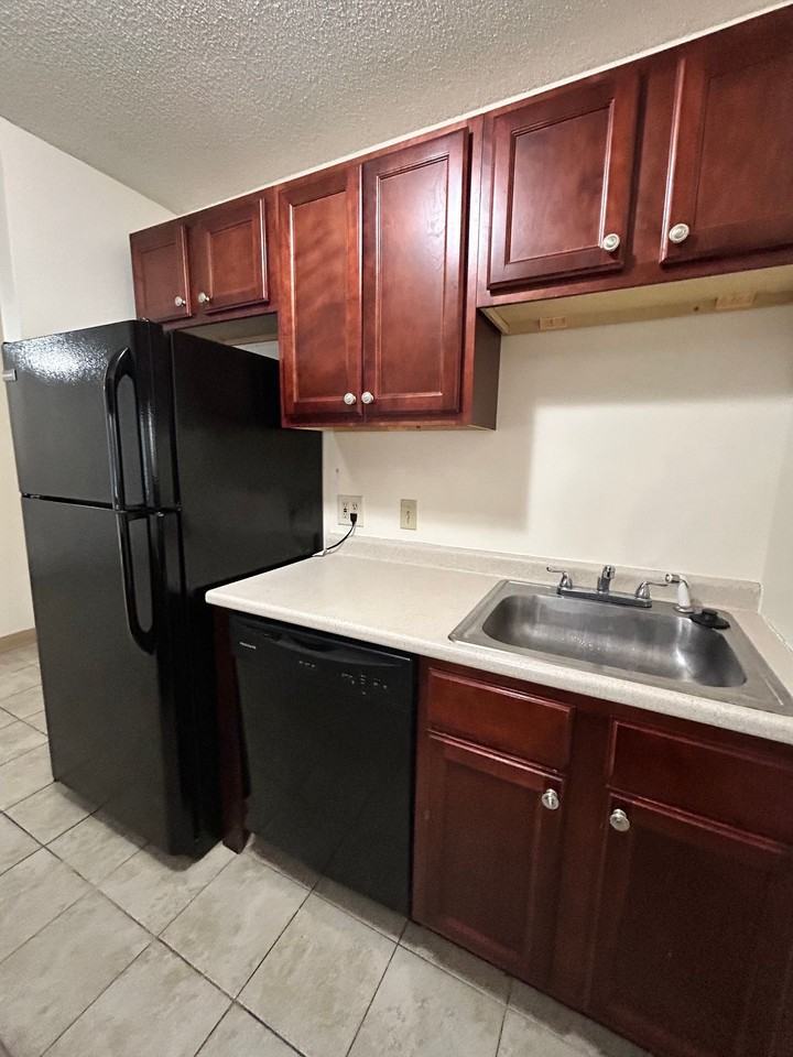 Whispering Meadows - Photo 3 of 10