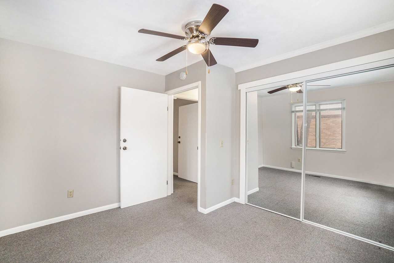 6133 King Hwy - Photo 4 of 20
