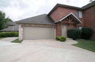 featured image of 2337 W Chesterfield Blvd #C