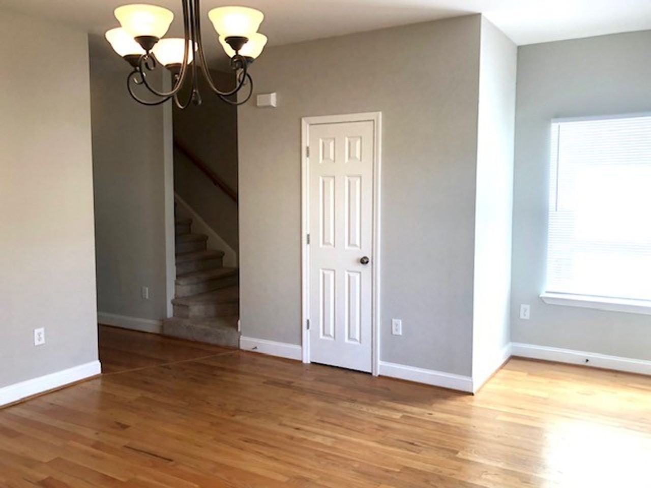 112 Canal Place Cir - Photo 4 of 20