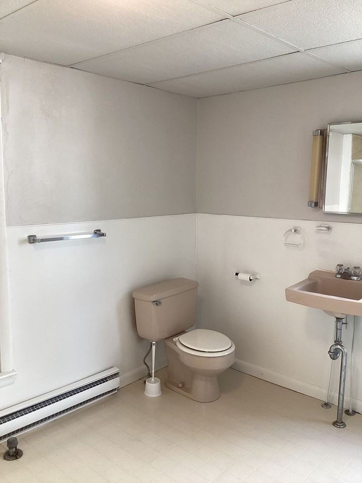 119 E Burd St - Photo 5 of 10