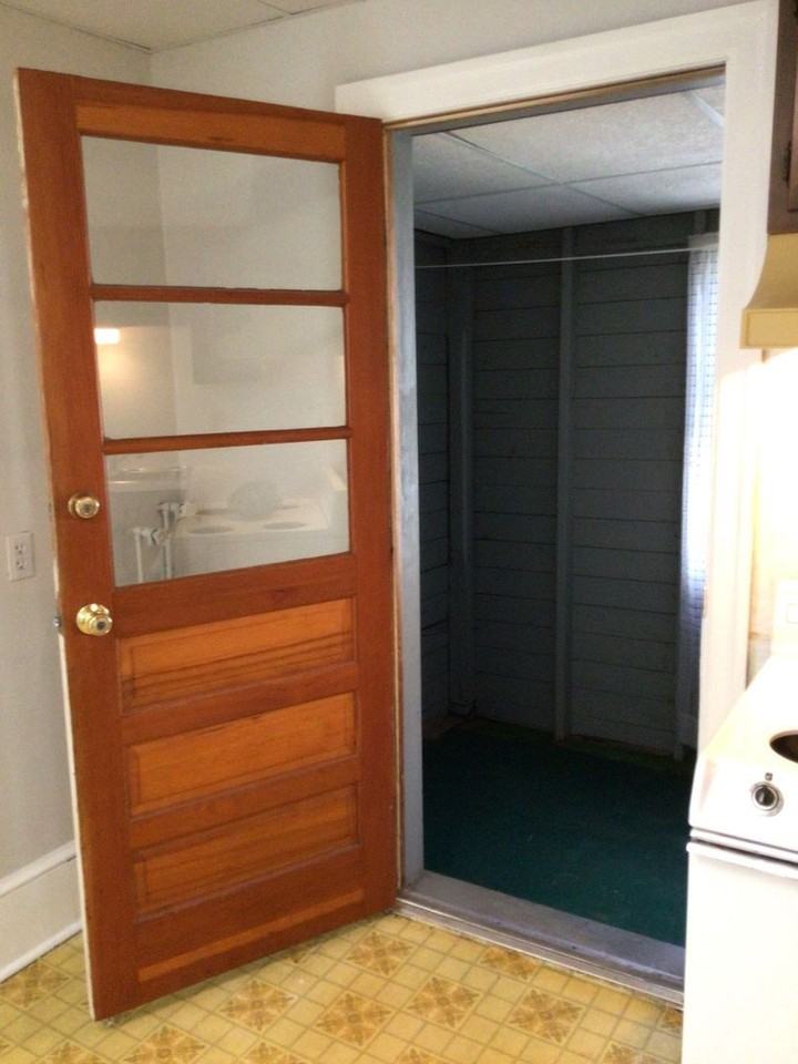 119 E Burd St - Photo 7 of 10