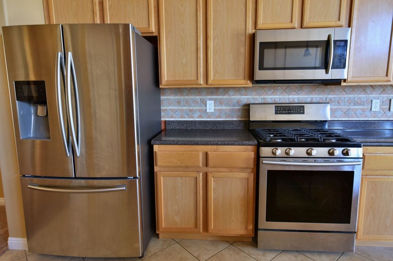 8268 Orange Vale Ave - Photo 2 of 20