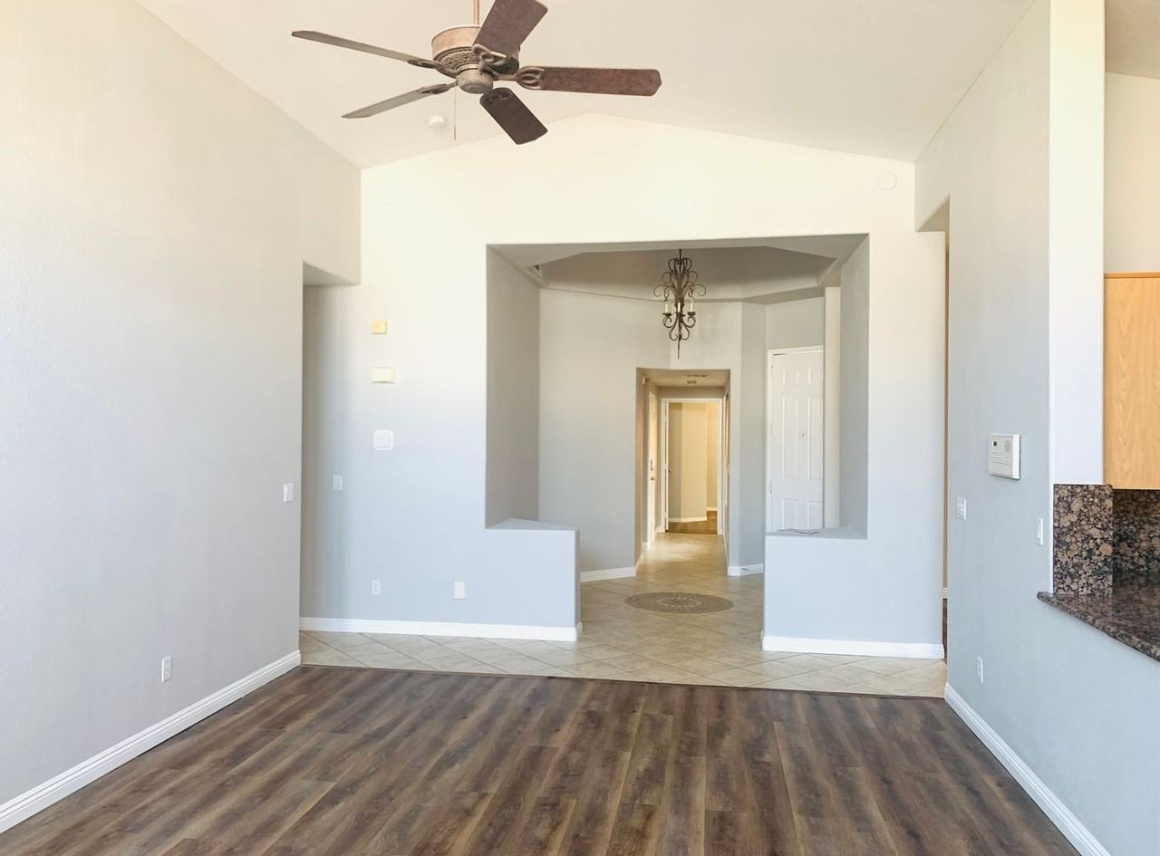 8268 Orange Vale Ave - Photo 3 of 20