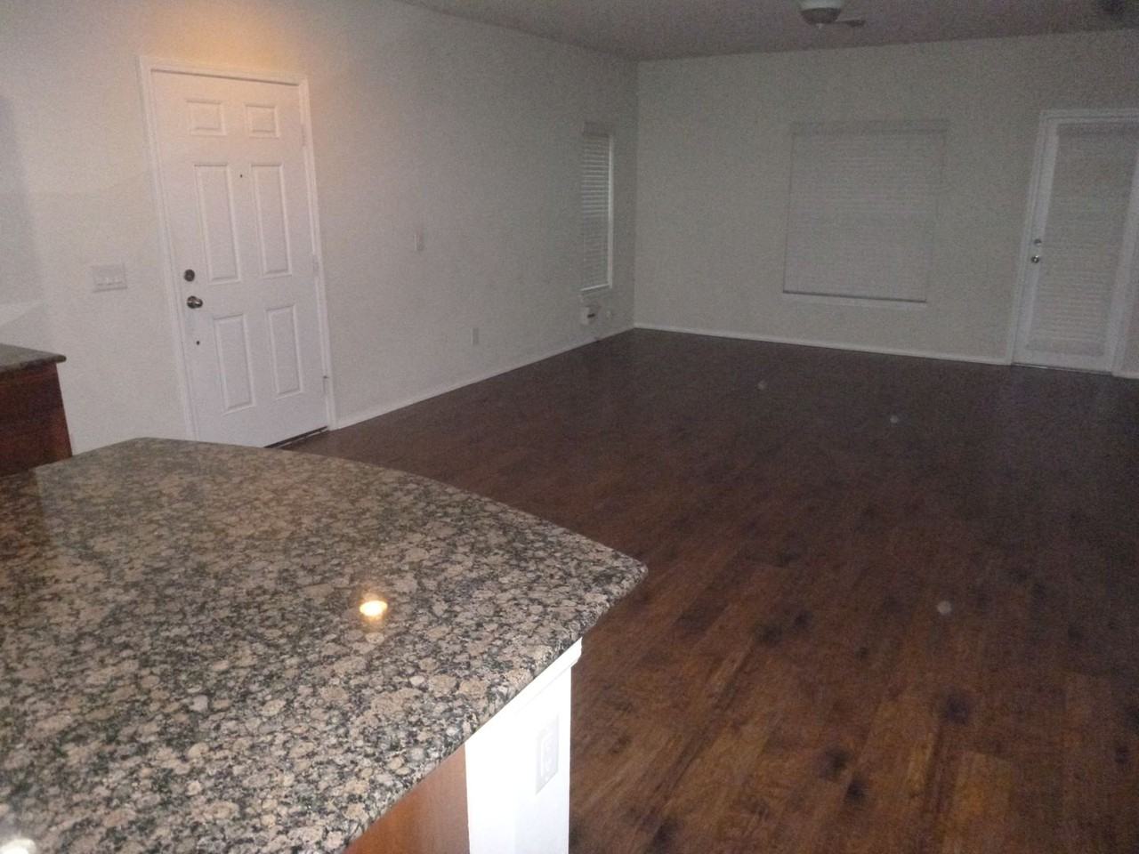 4726 Somerset Hill Ln - Photo 5 of 29