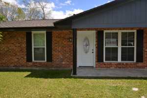 featured image of 1632 Mary Lou Dr