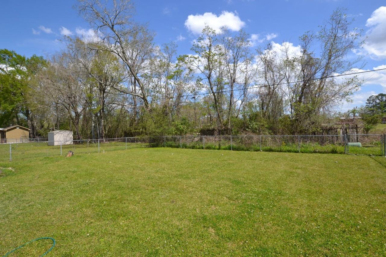 1632 Mary Lou Dr - Photo 3 of 26