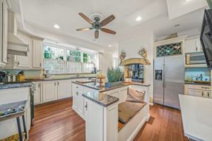 featured image of 345 E Chestnut St