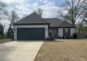 401 Park St - Photo 1 of 1