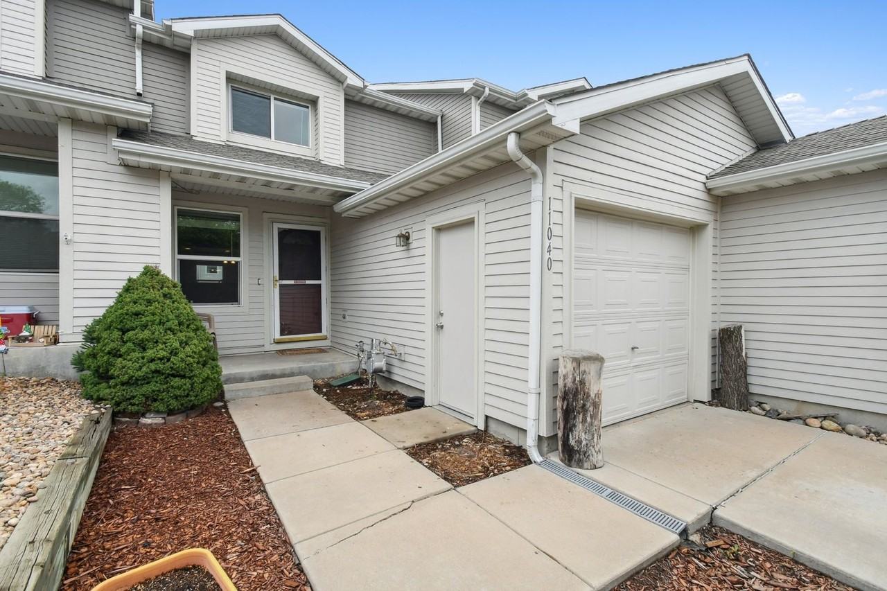 11040 Claude Ct - Photo 2 of 24