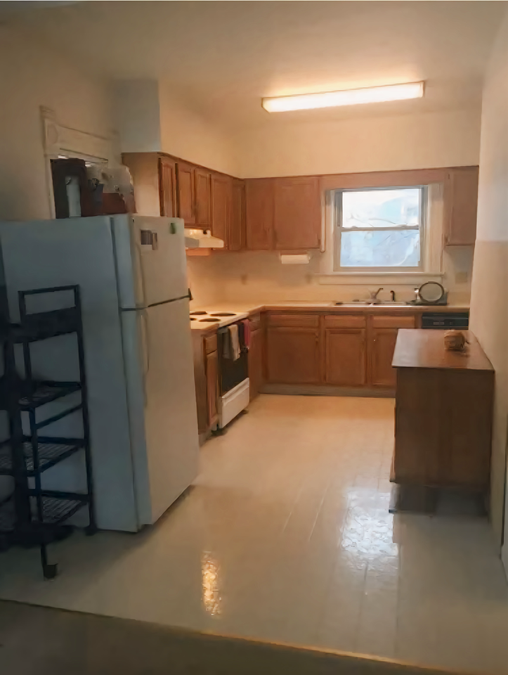 601 Shiawassee - Photo 2 of 2