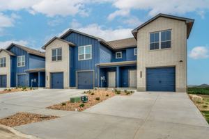 featured image of 8434 Adelaide Dr