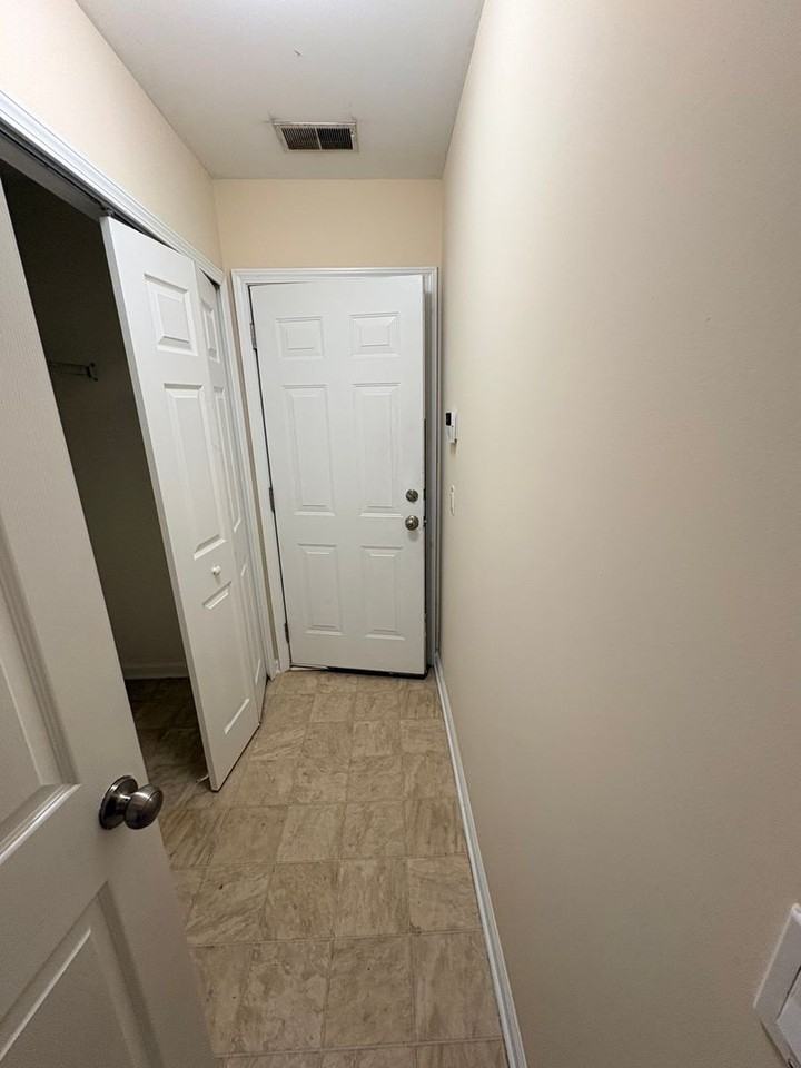 152 Pickett Creek Ln - Photo 6 of 35