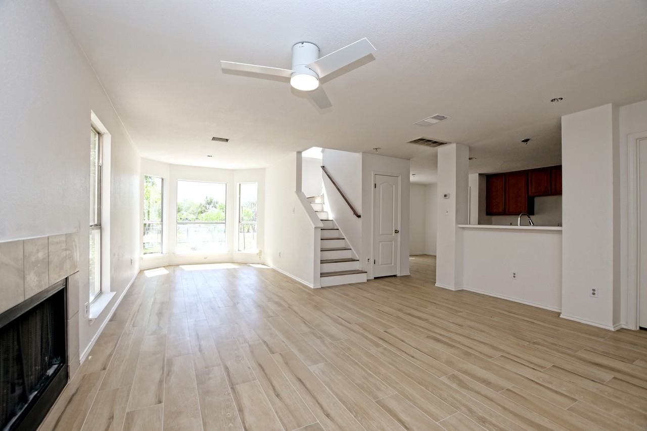 2509 Patsy Pkwy - Photo 2 of 10