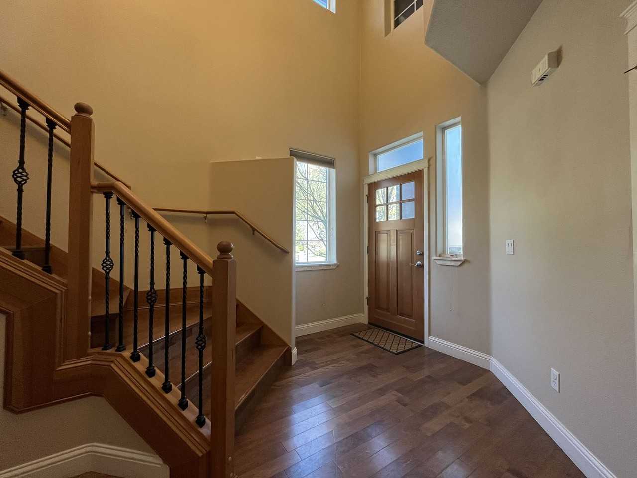 2103 Se 48th Ave - Photo 5 of 50