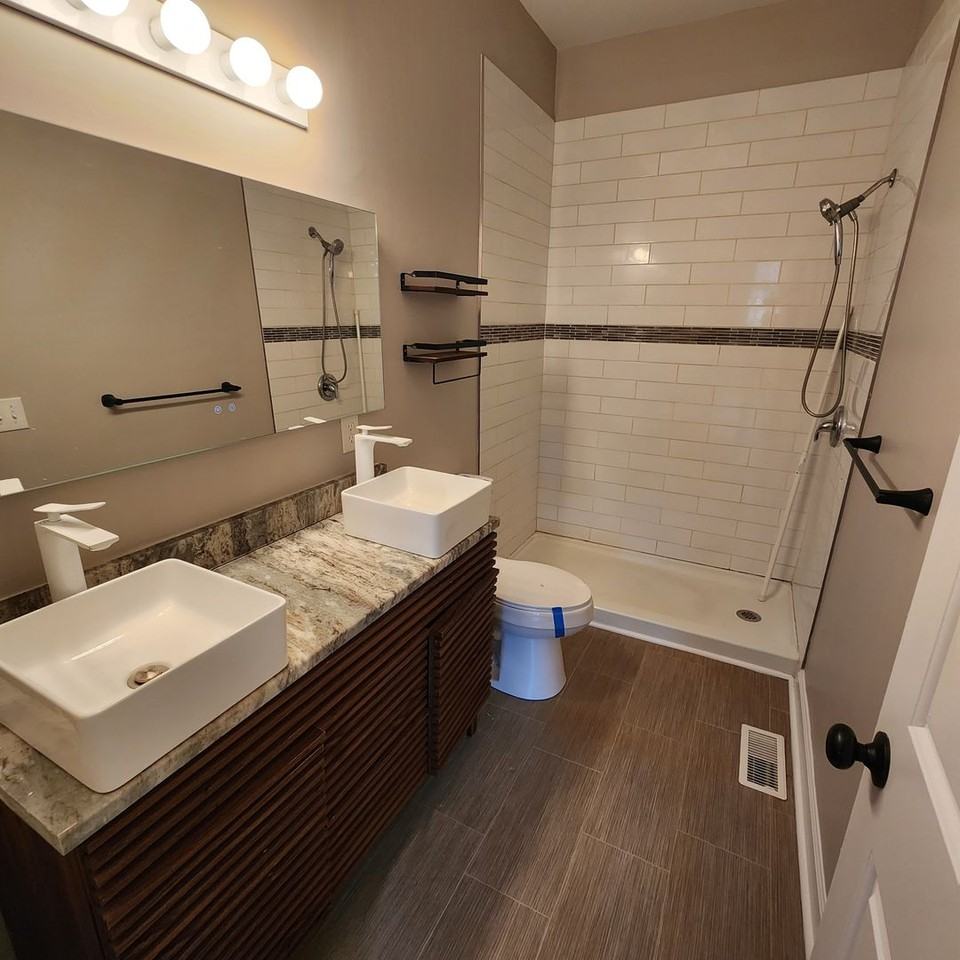 5820 Sentinel Dr - Photo 5 of 28