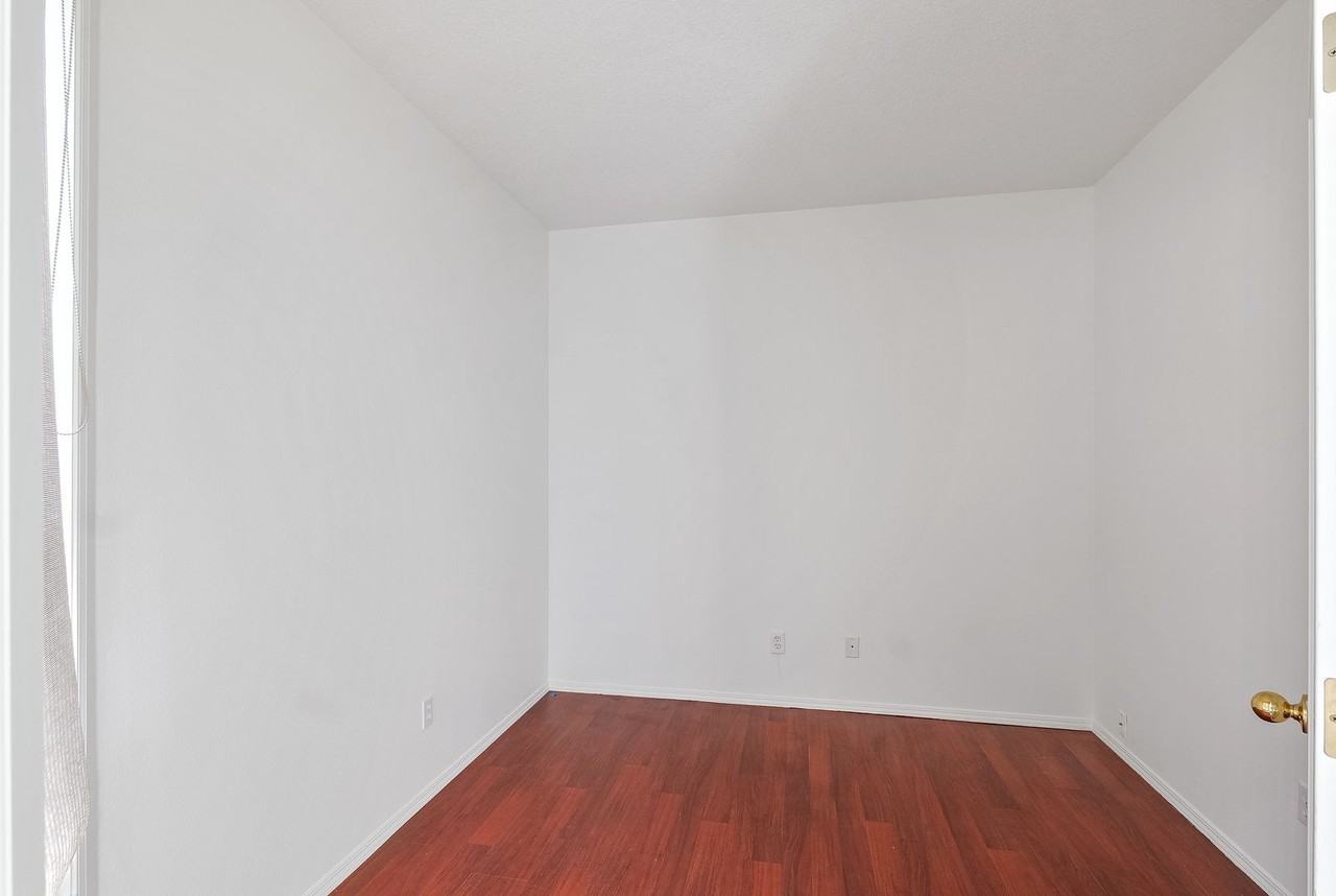 3321 Sw Vesta Ct - Photo 7 of 20