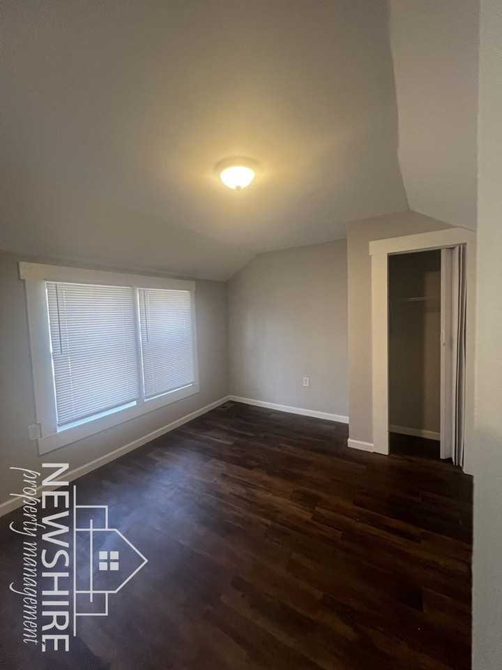 1572 Farley Avenue Ext - Photo 3 of 8