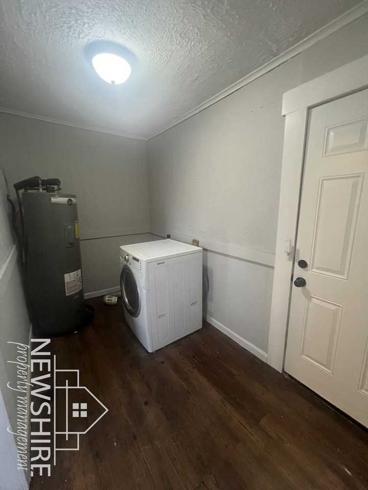 1572 Farley Avenue Ext - Photo 4 of 8