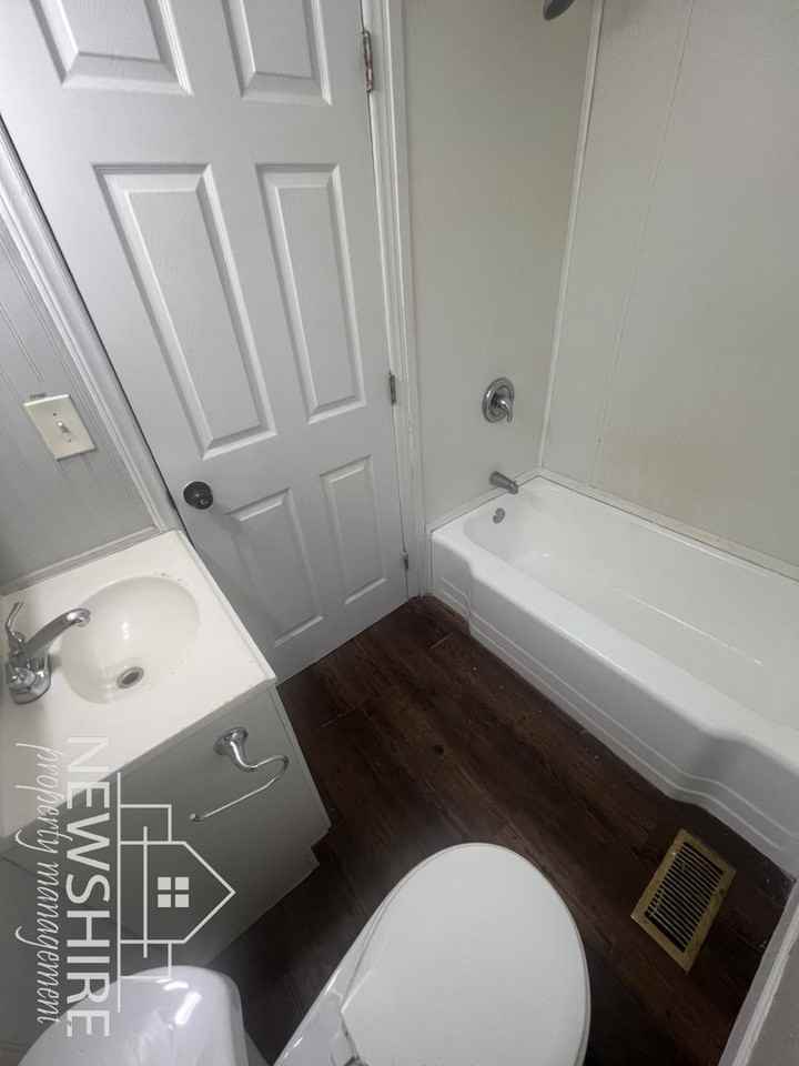 1572 Farley Avenue Ext - Photo 6 of 8