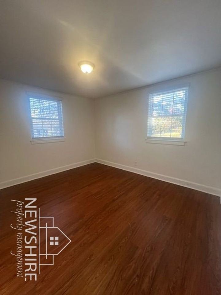 208 Crestfield Rd - Photo 7 of 8