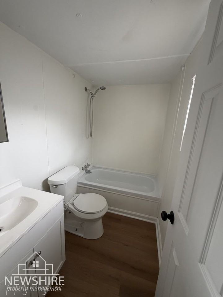 1139 Ridgecrest Ave - Photo 7 of 11