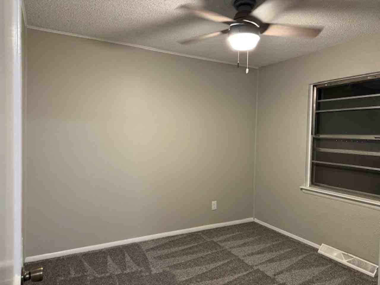 2416 Sw 25th Dr - Photo 7 of 13