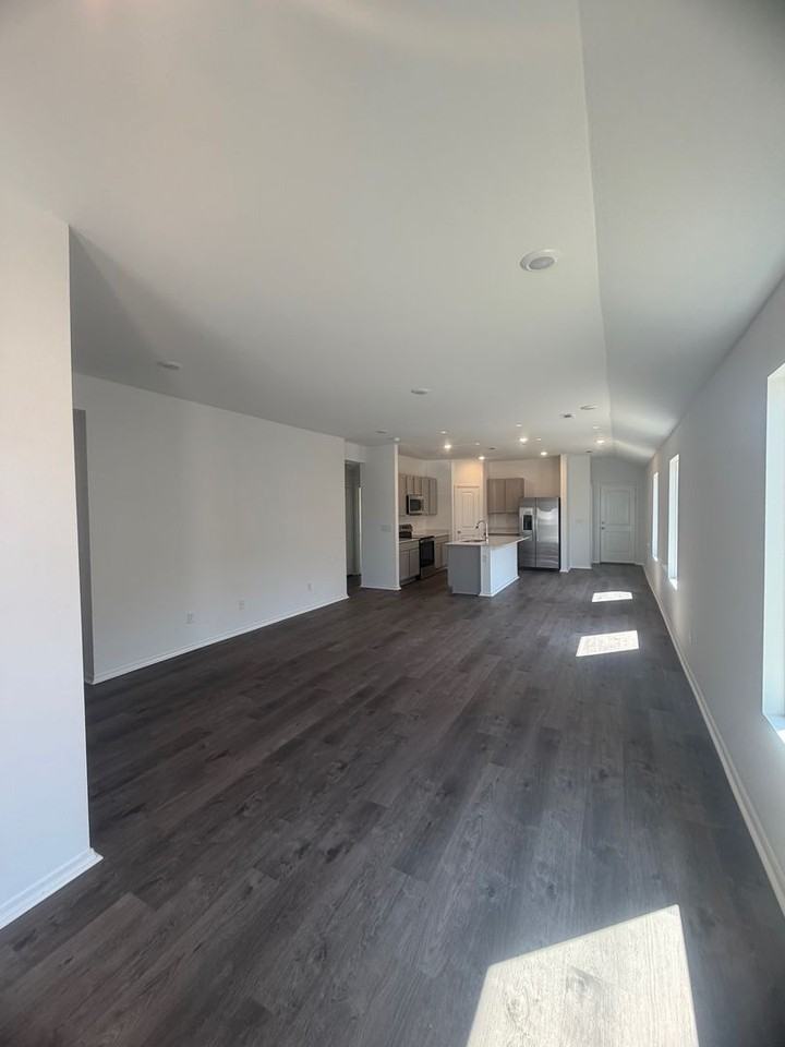 110 Sofia Dr - Photo 4 of 20