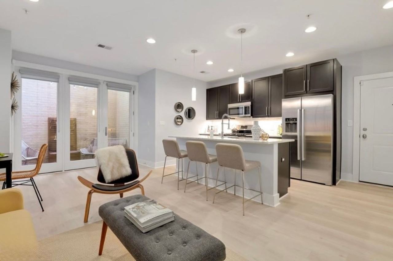 1700 Euclid St Nw #A1 - Photo 2 of 11