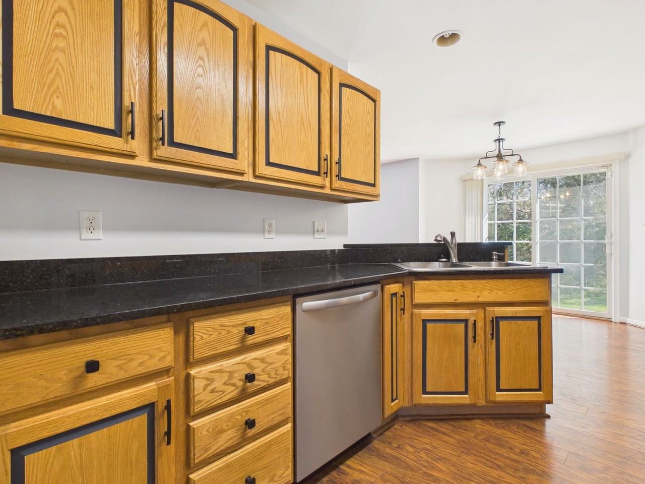 3133 Park Rd - Photo 6 of 36