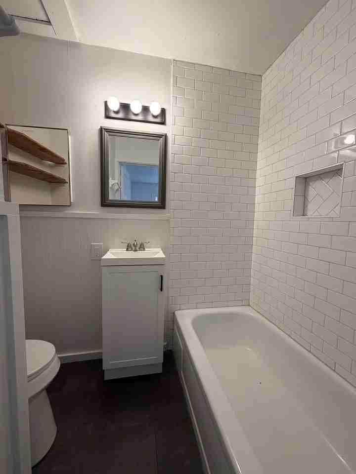 2220 16th St - Photo 4 of 11