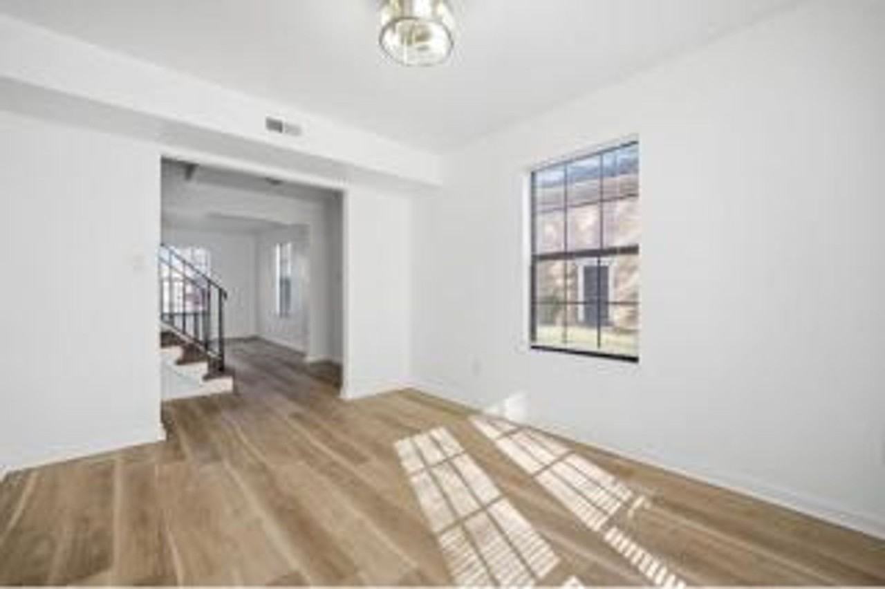 393 Jury Ln - Photo 6 of 23