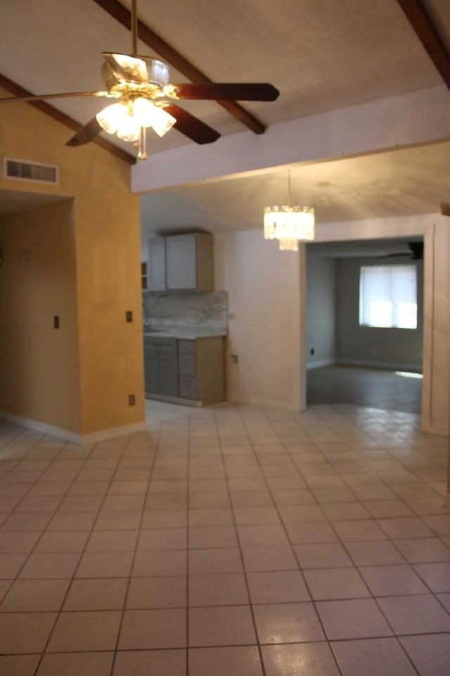 11724 Jennifer Dr - Photo 4 of 25