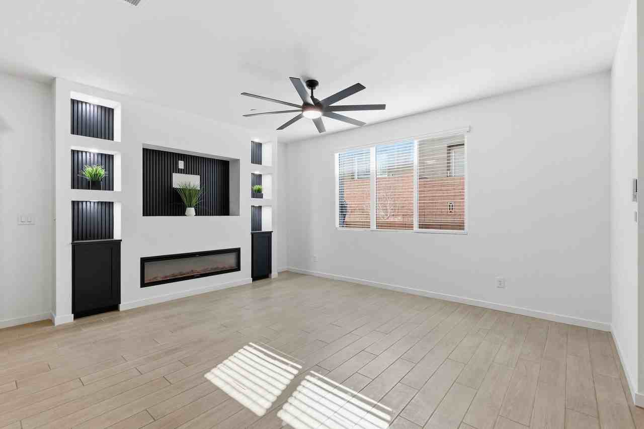 1531 Emilia Crossing Pl - Photo 5 of 41