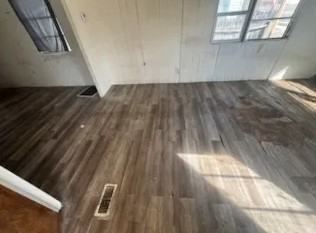 625 Main St #1 - Photo 2 of 6