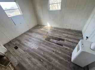 625 Main St #1 - Photo 4 of 6