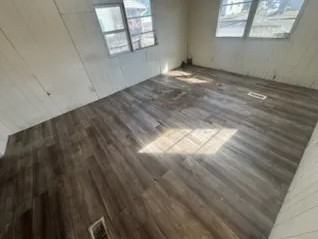 625 Main St #1 - Photo 5 of 6