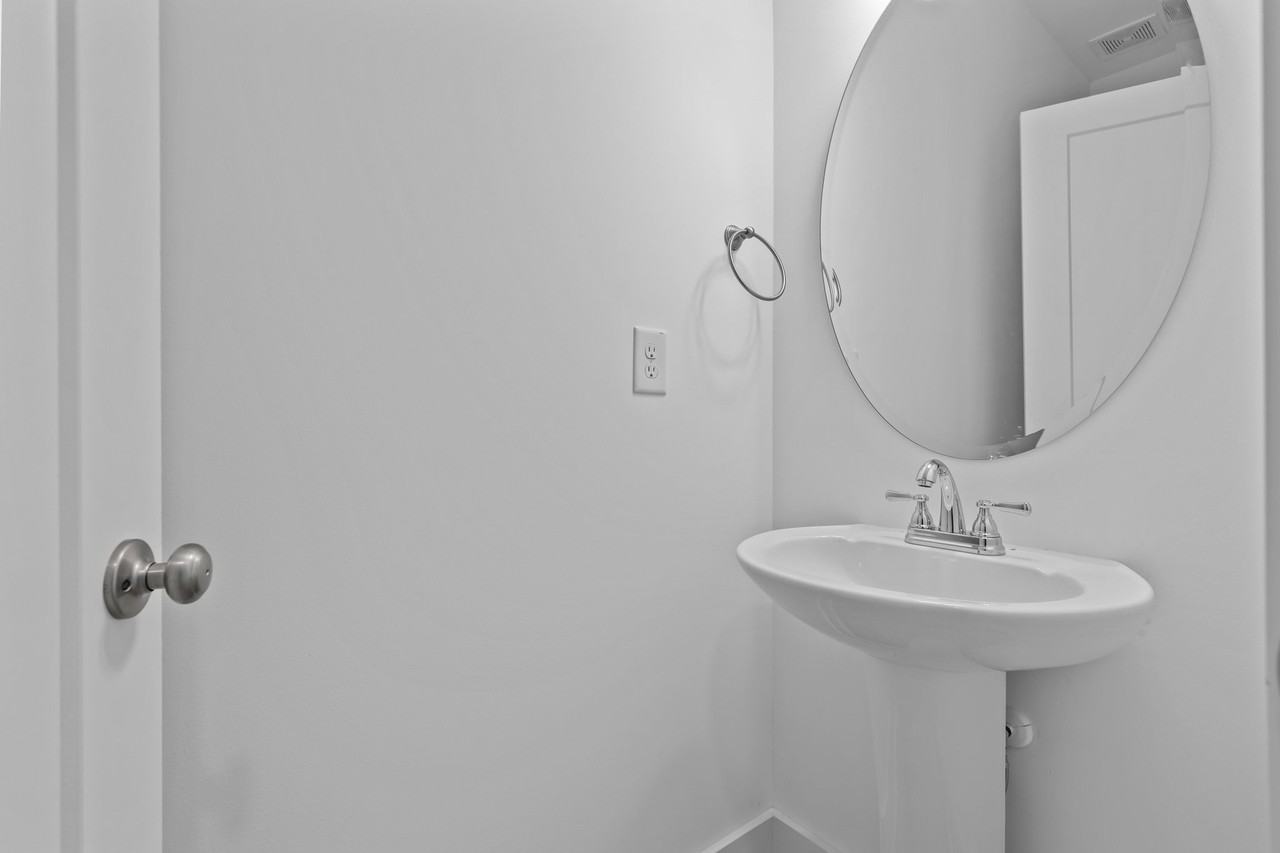 136 Bourbon St #1 - Photo 7 of 18