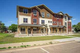 902 Menomonie St, Eau Claire, WI, USA - 32 #32 - Photo 1 of 1