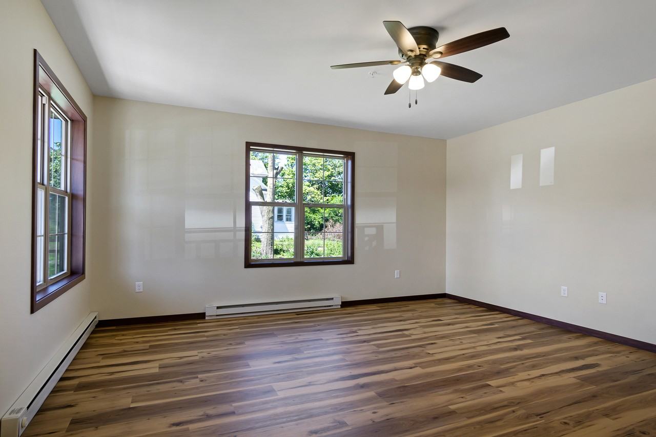 902 Menomonie St, Eau Claire, WI, USA - 32 #32 - Photo 5 of 17