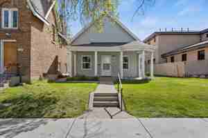 featured image of 2342 Adams Ave #1