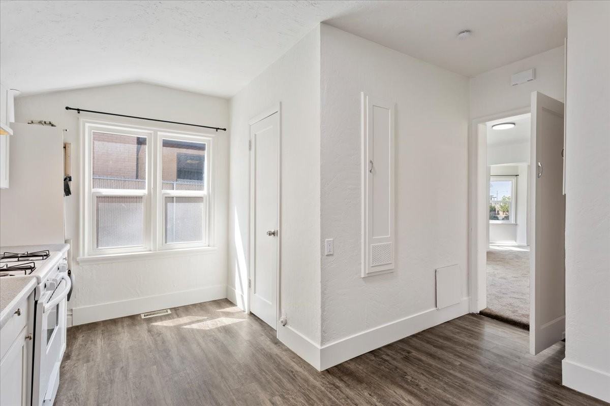 2342 Adams Ave #1 - Photo 3 of 12