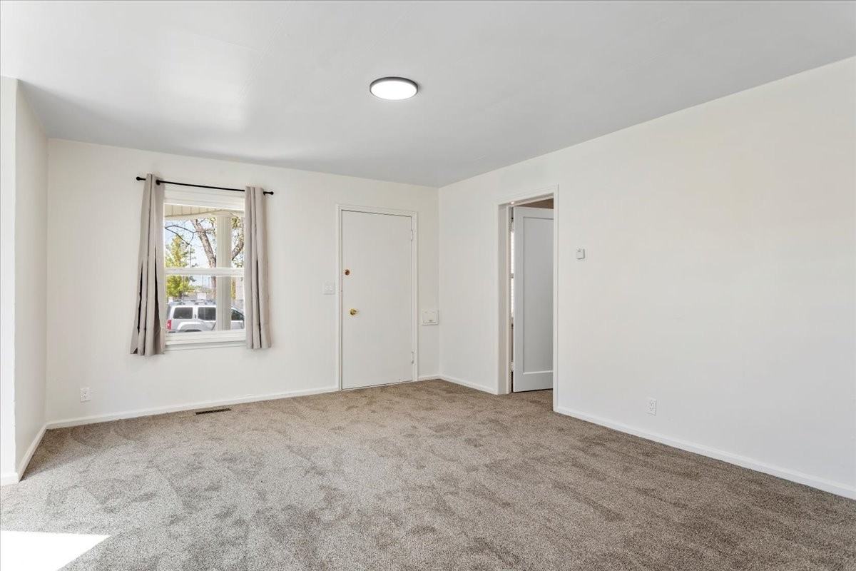 2342 Adams Ave #1 - Photo 4 of 12