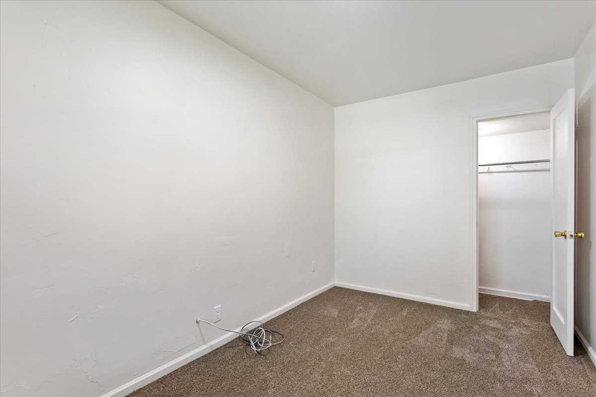 2342 Adams Ave #1 - Photo 5 of 12