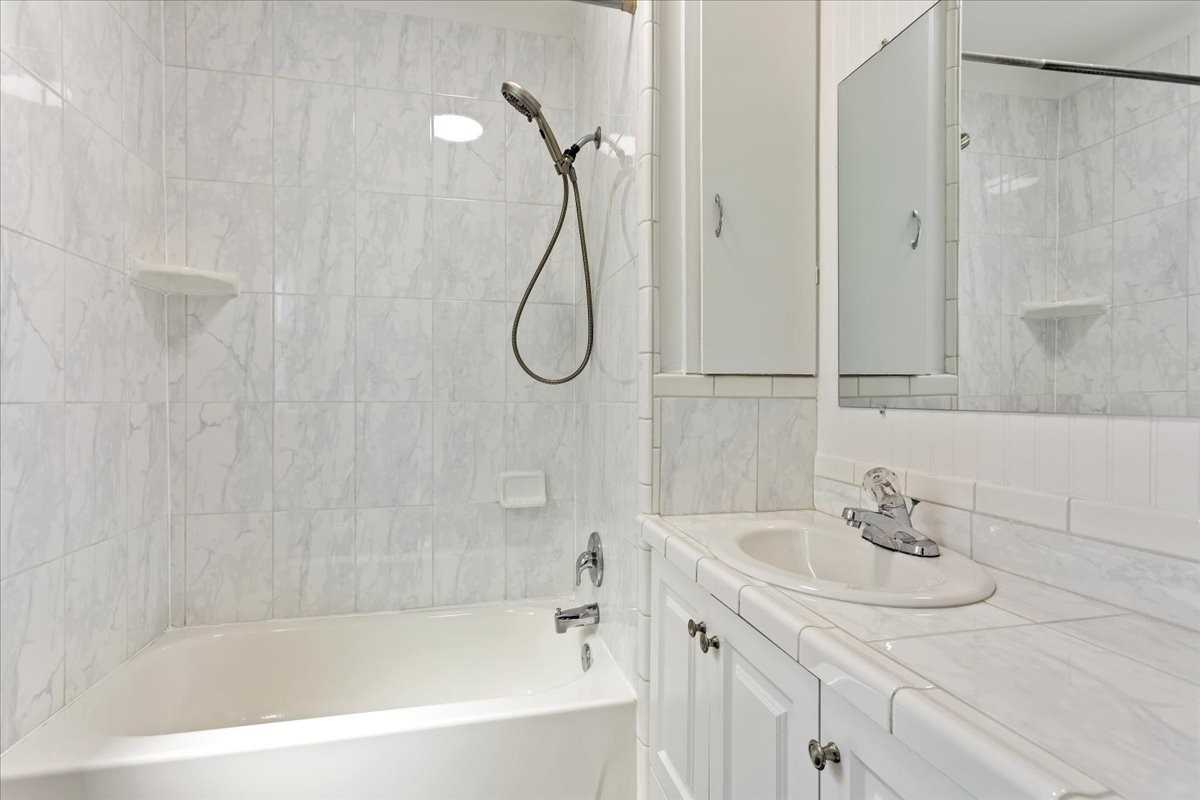 2342 Adams Ave #1 - Photo 7 of 12