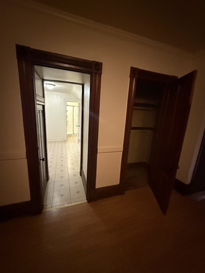 52 N West StUnit 4 #4 - Photo 5 of 12