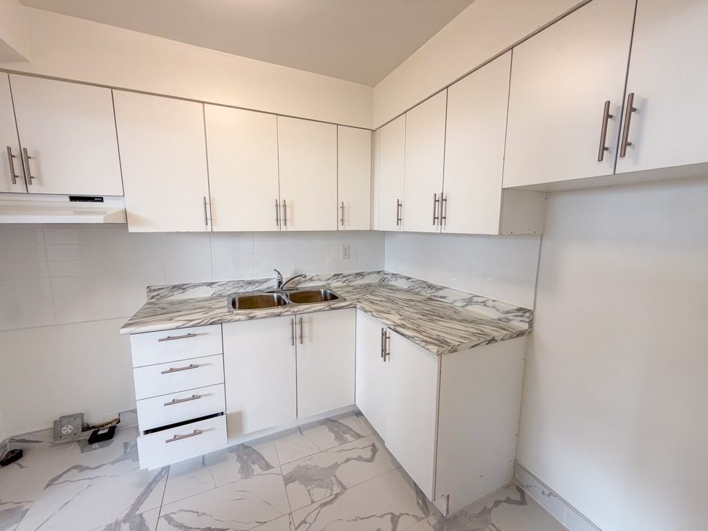 1442 Lawrence Avenue West #1016 - Photo 3 of 16